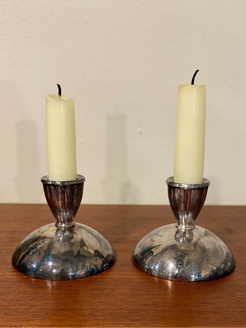 Vintage Oneida Silversmiths Silver-Plated Candle Holders pair of 2